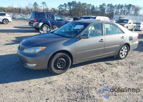 2005 Toyota Camry Xle из США, поврежденный, VIN 4T1BE30K15U571747
